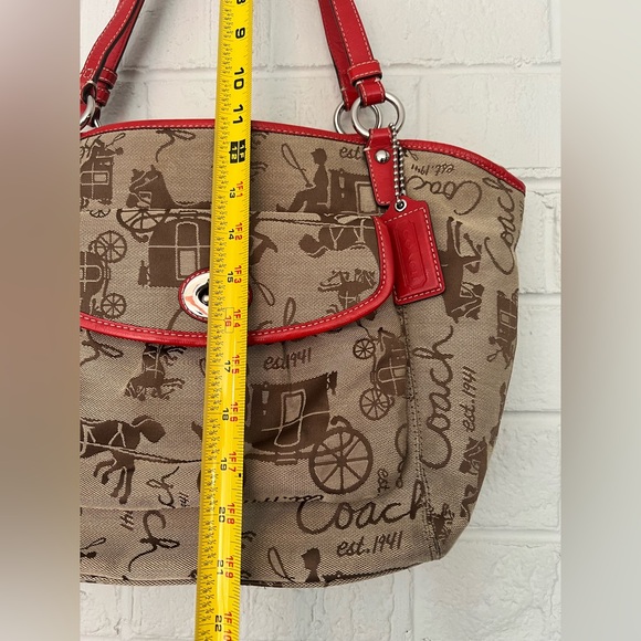 COACH Large Horse & Carriage Red Shoulder Handbag EUC ⚡️ - Picture 12 of 14